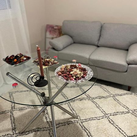 Home Nadia Corinth 외부 사진